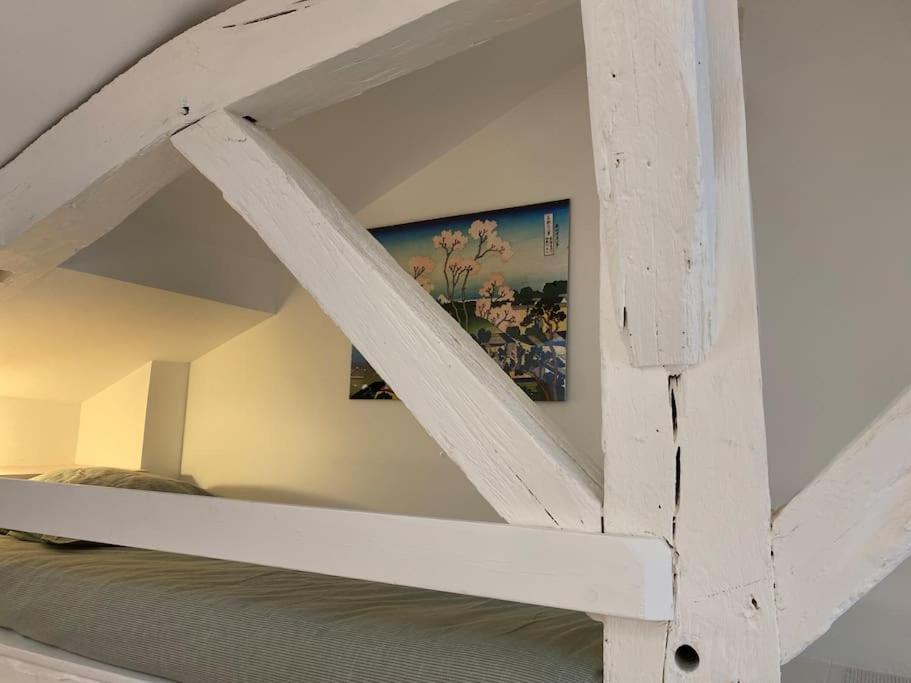Charmant Cocon Sous Les Toits De Burdeos Exterior foto